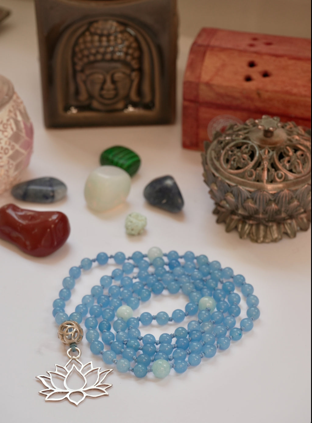 Japa Mala de Jade Azul y Ágata – Energía del Chakra Vishuddha