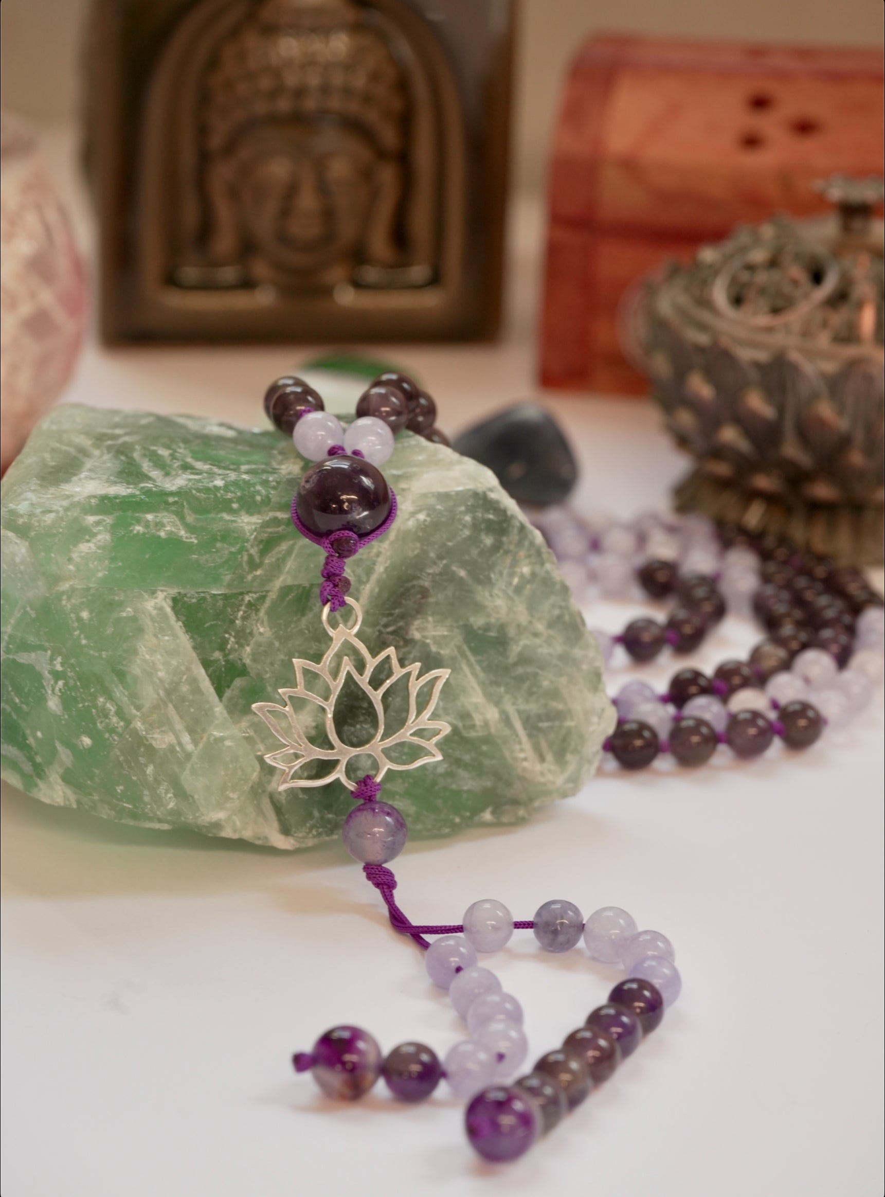 💜 Japa Mala de Amatista, Jade Amatista y Cuarzo Rosa con Flor de Loto en Plata 925 🌸