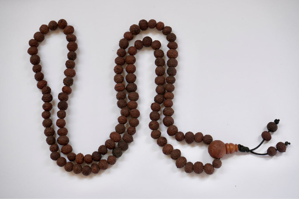 🪶 Japa Mala Tradicional de Semillas Bodhi – Ojo de Buda (108 cuentas) 🪶