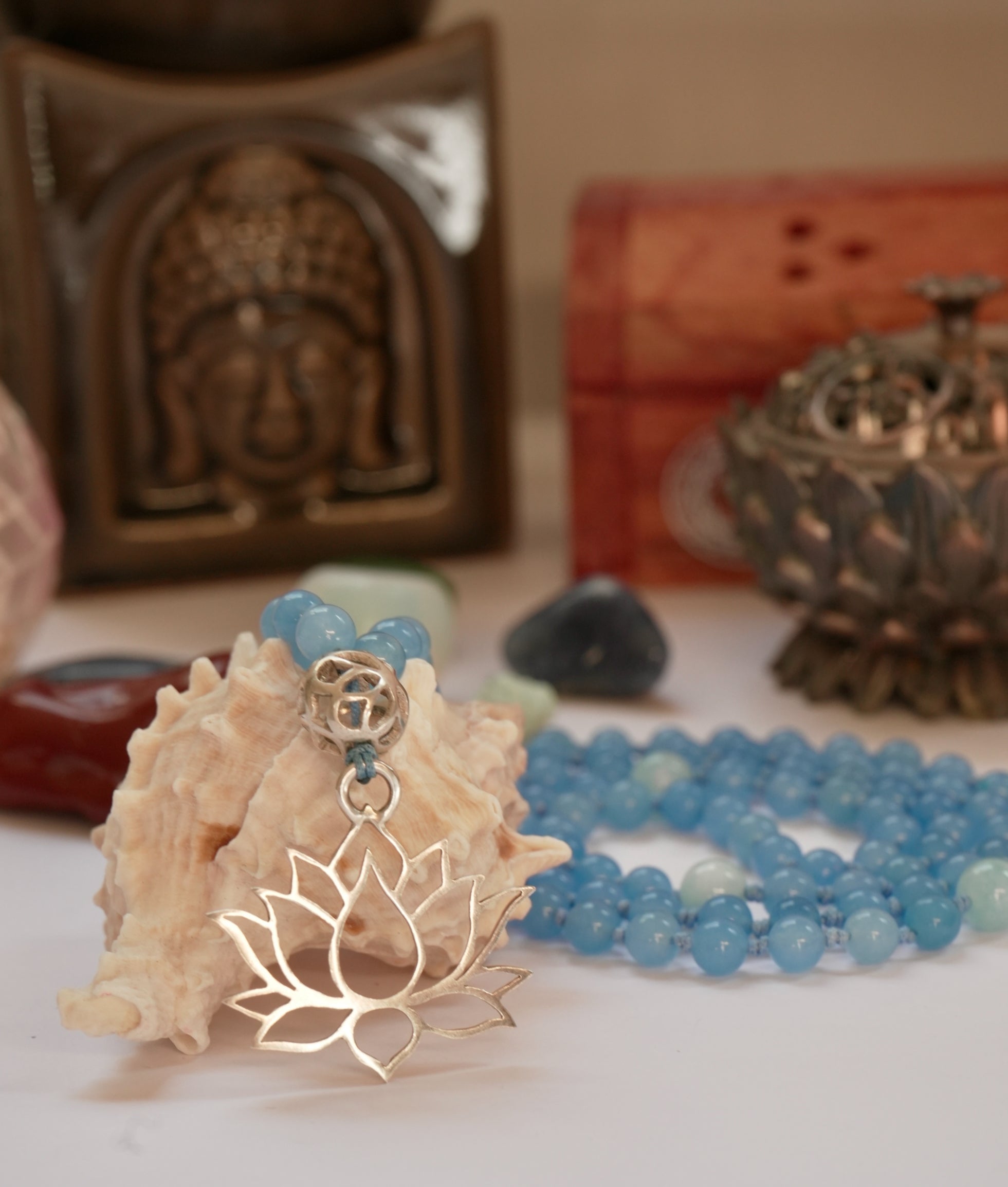 Japa Mala de Jade Azul y Ágata – Energía del Chakra Vishuddha