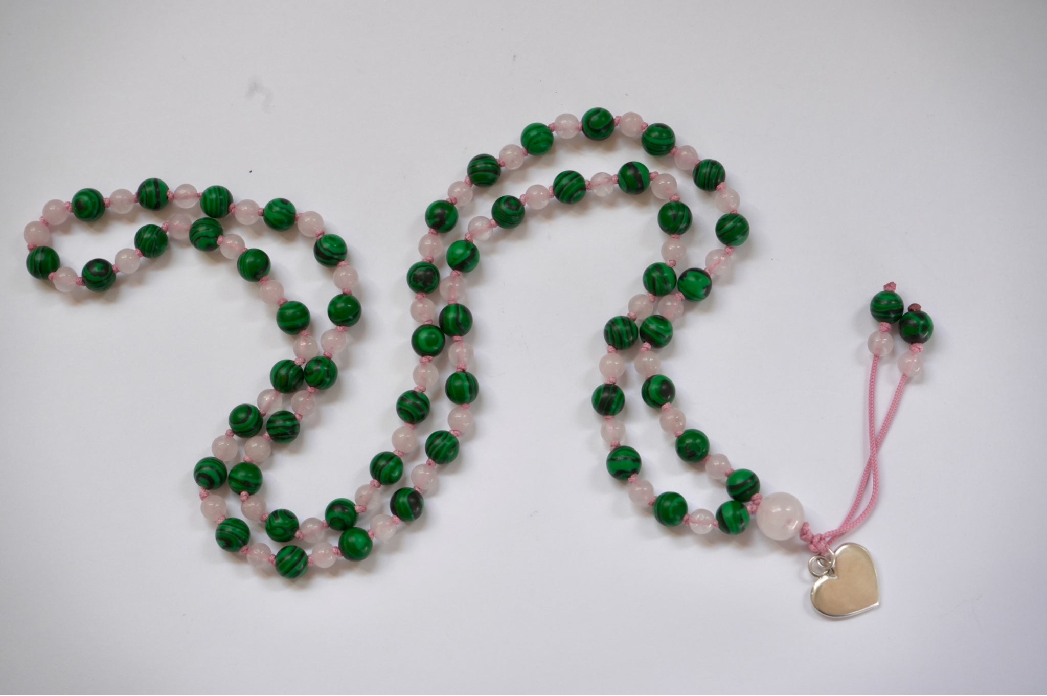 💗 Japa Mala de Cuarzo Rosa y Malaquita con dije de corazón en plata 925 💗